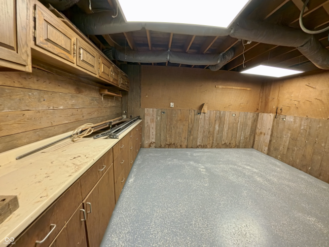 Listing Image 45