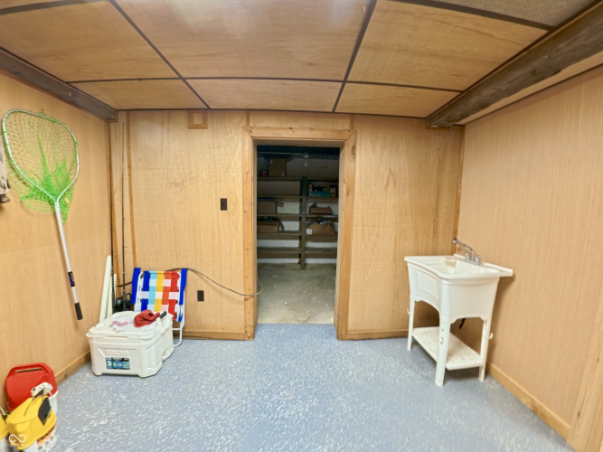 Listing Image 54