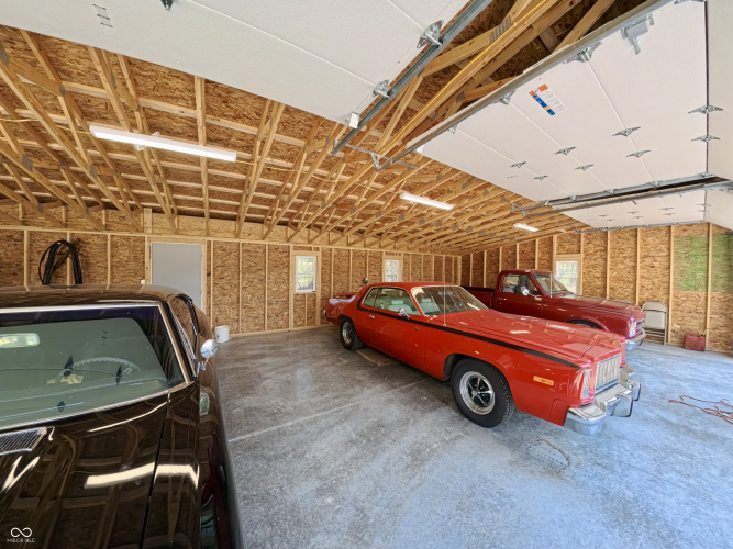 Listing Image 58