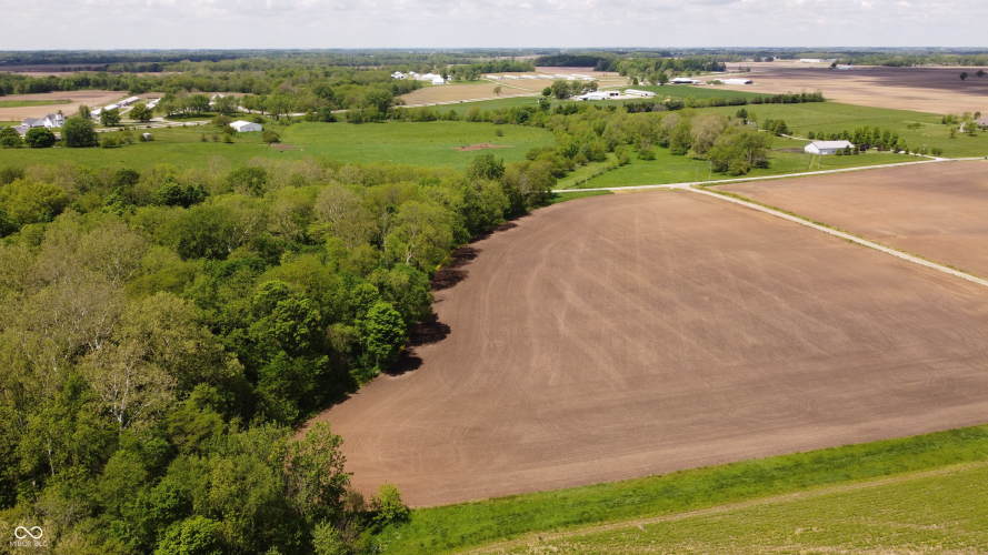 Listing Image 17