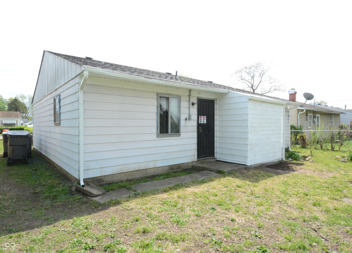 Listing Image 13