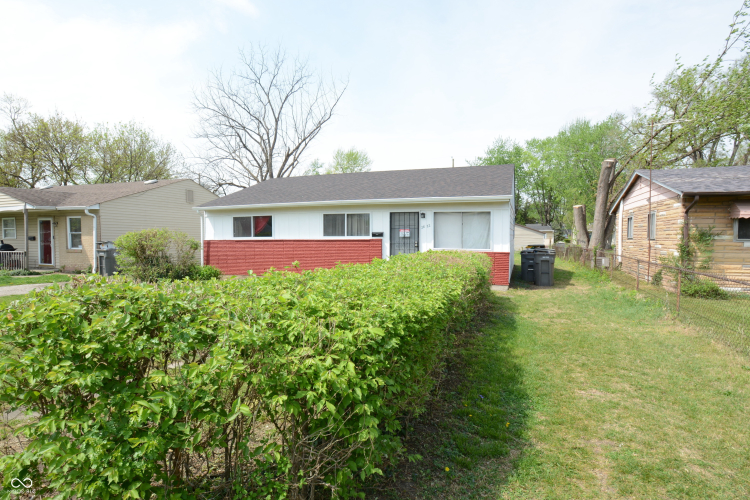 Listing Image 8