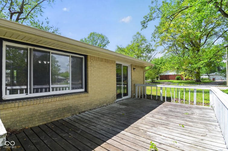 Listing Image 7