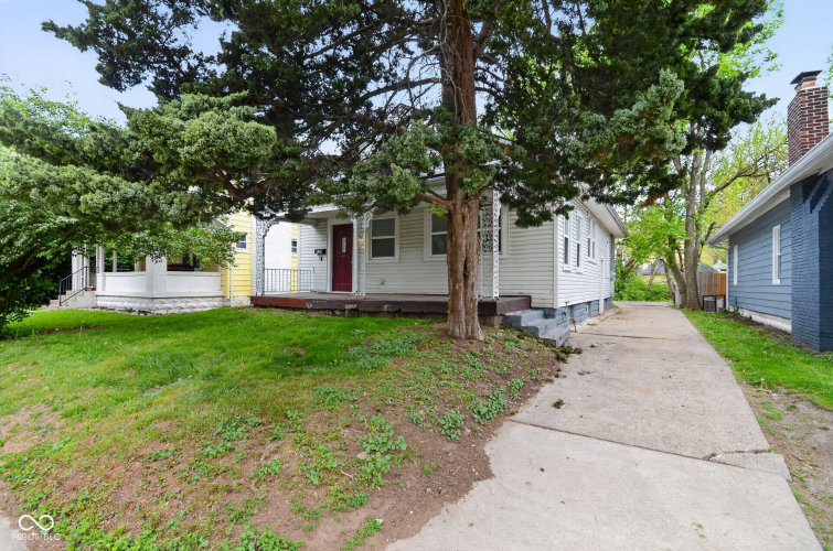 Listing Image 2