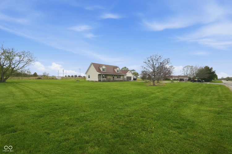 Listing Image 33