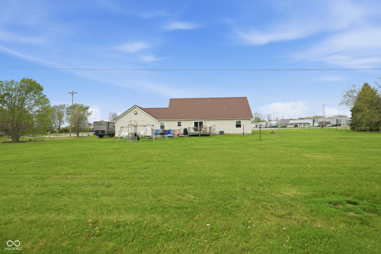 Listing Image 41