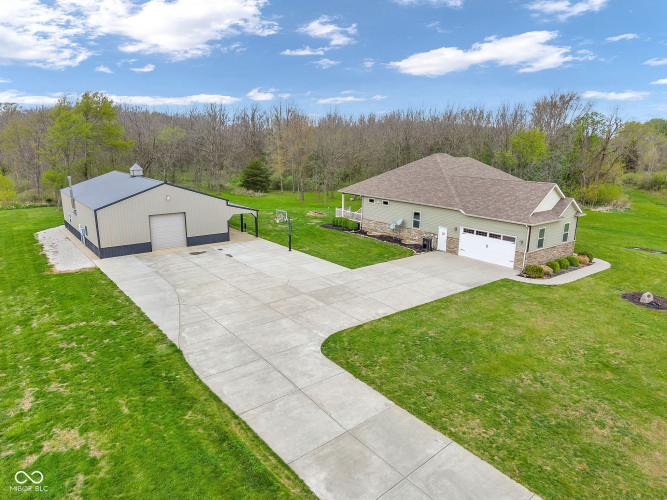 Listing Image 72