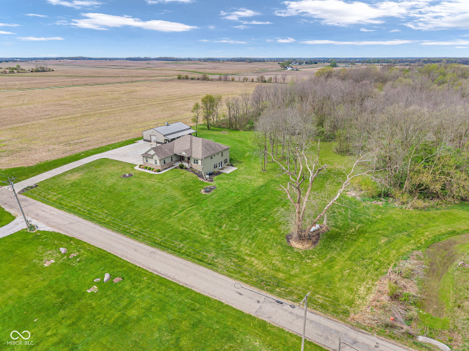 Listing Image 75