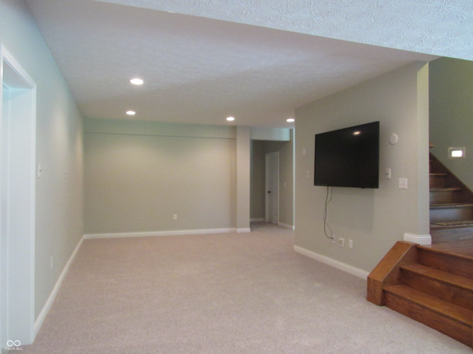 Listing Image 85