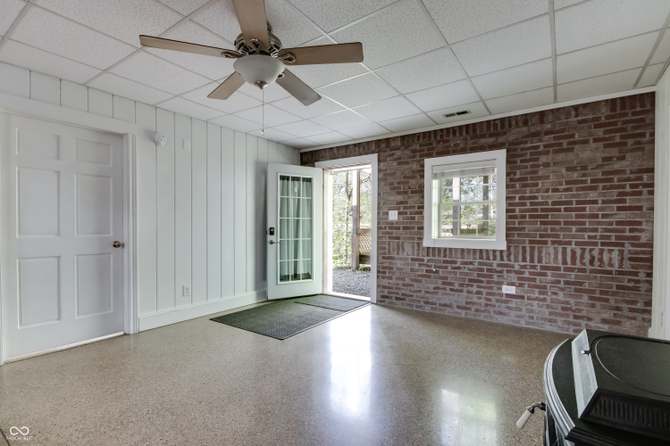 Listing Image 25