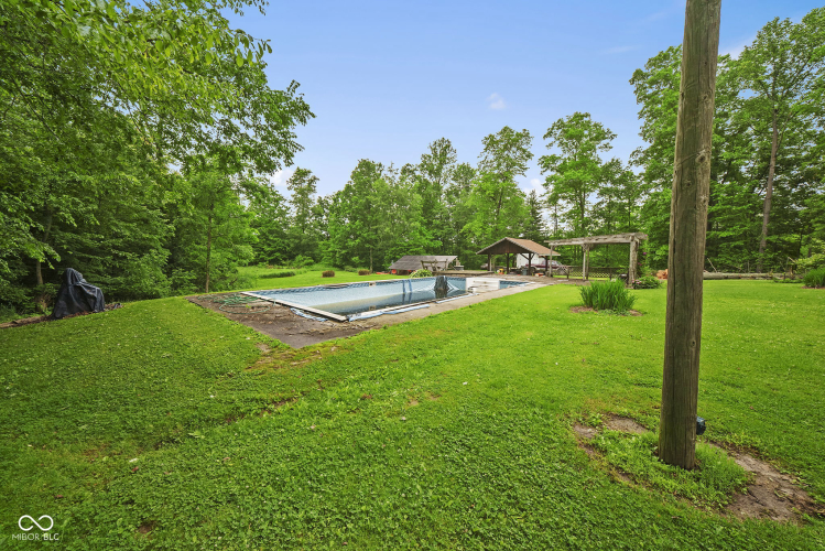 Listing Image 43