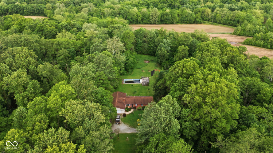 Listing Image 8