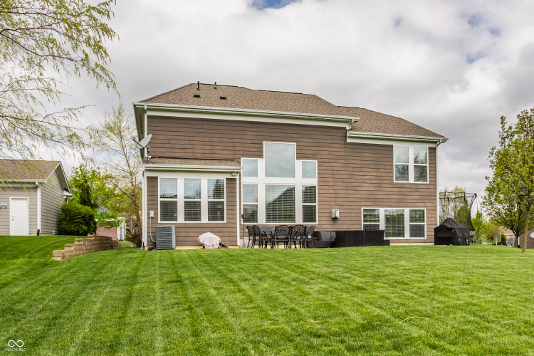 Listing Image 53