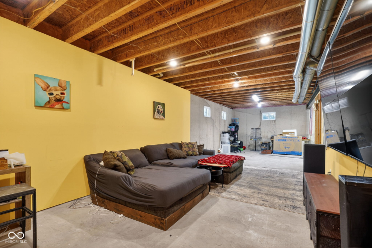 Listing Image 27