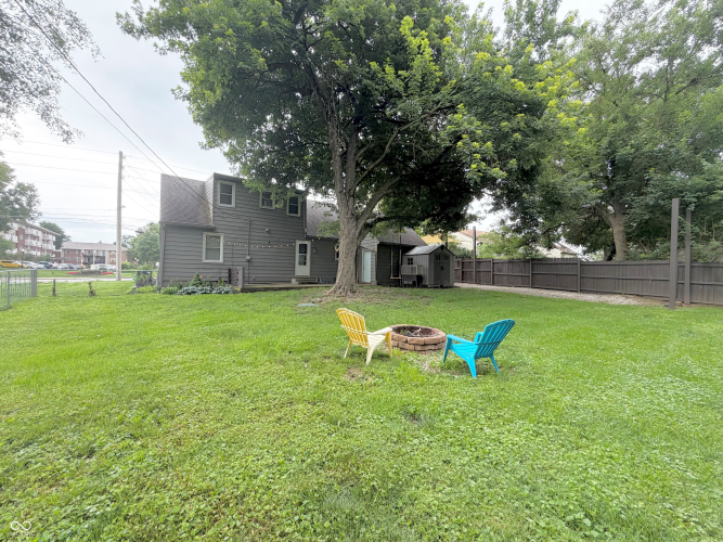 Listing Image 3