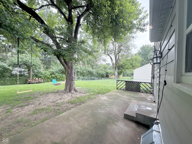 Listing Image 6