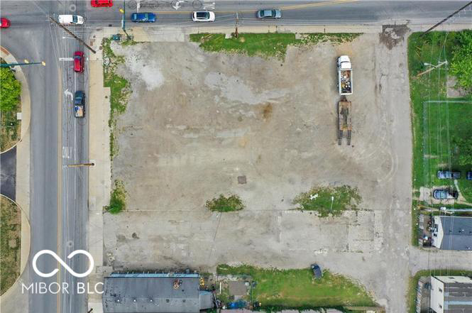 Listing Image 6