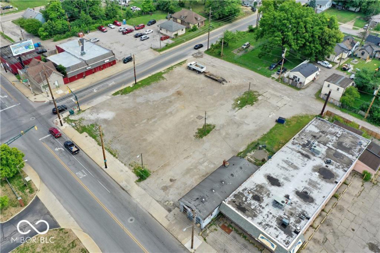 Listing Image 7