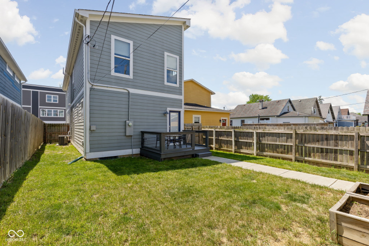 Listing Image 32
