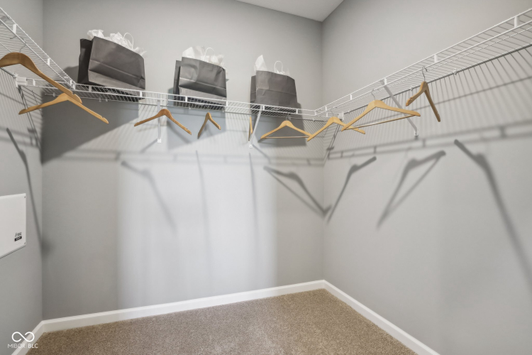 Listing Image 43