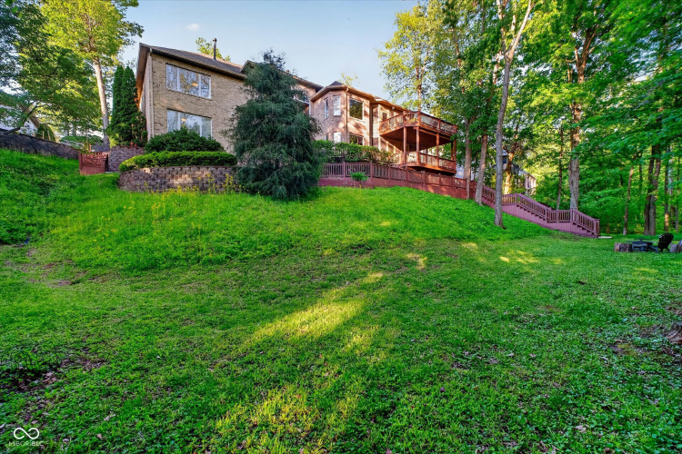 Listing Image 18