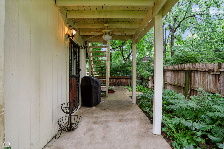Listing Image 64