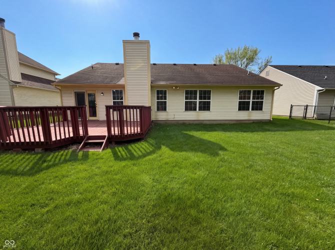 Listing Image 5