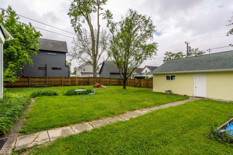 Listing Image 19