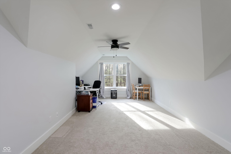Listing Image 36