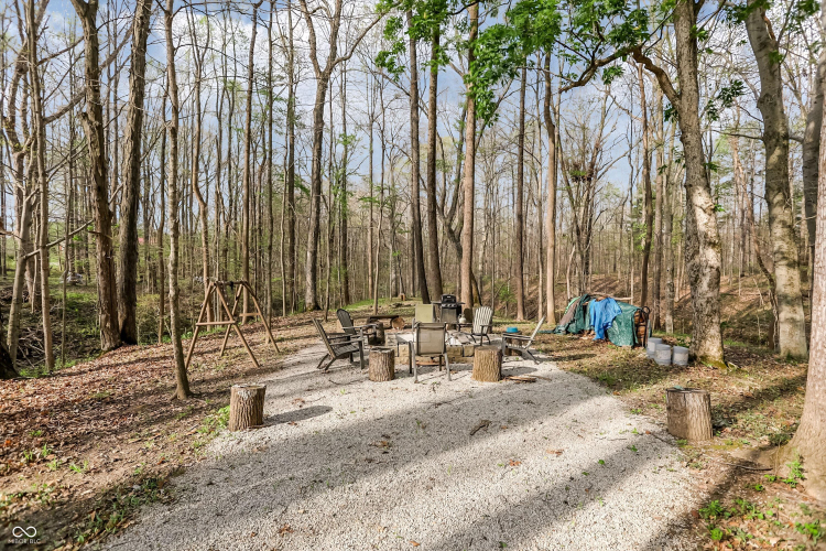 Listing Image 52