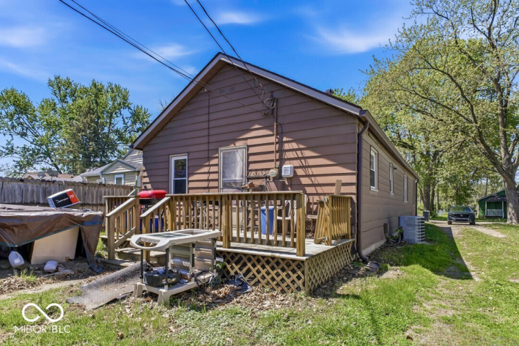 Listing Image 21