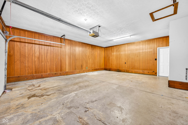 Listing Image 48