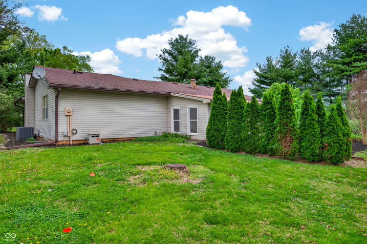 Listing Image 64