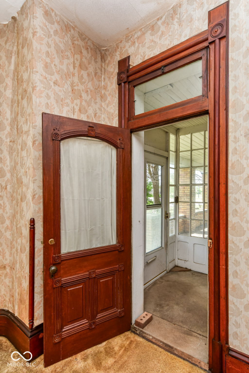 Listing Image 17