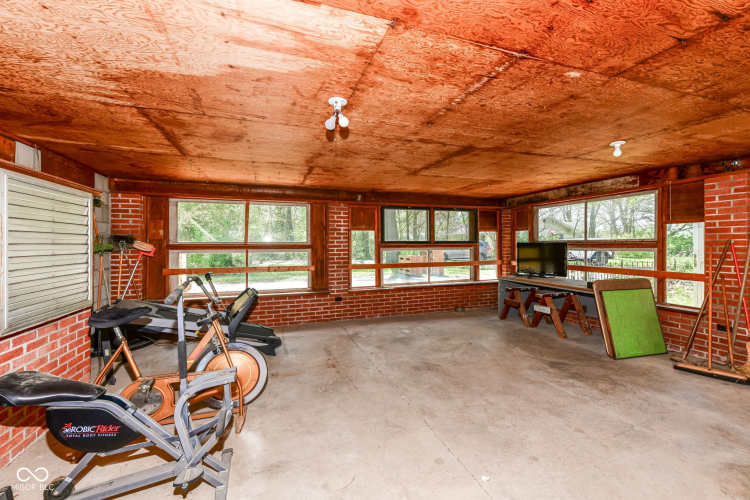 Listing Image 57