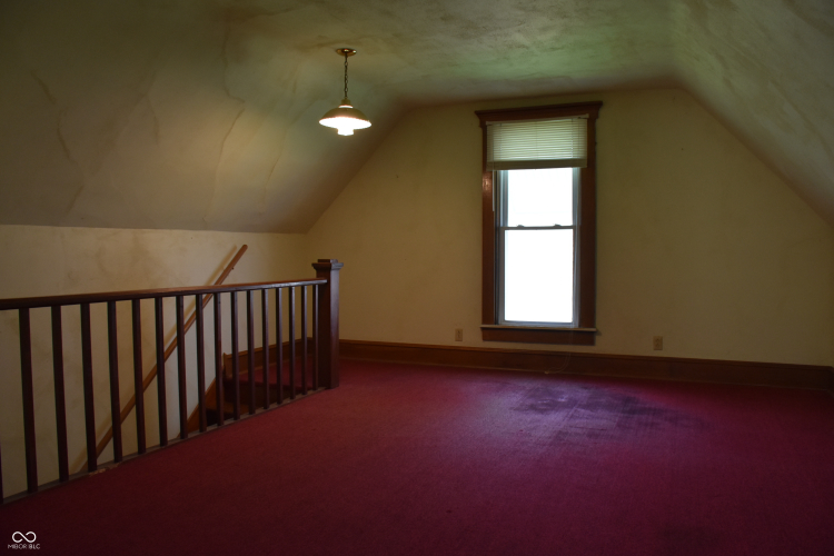 Listing Image 40