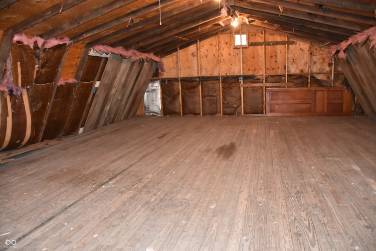 Listing Image 51