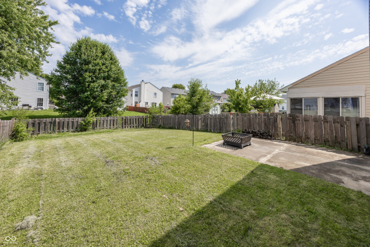Listing Image 5