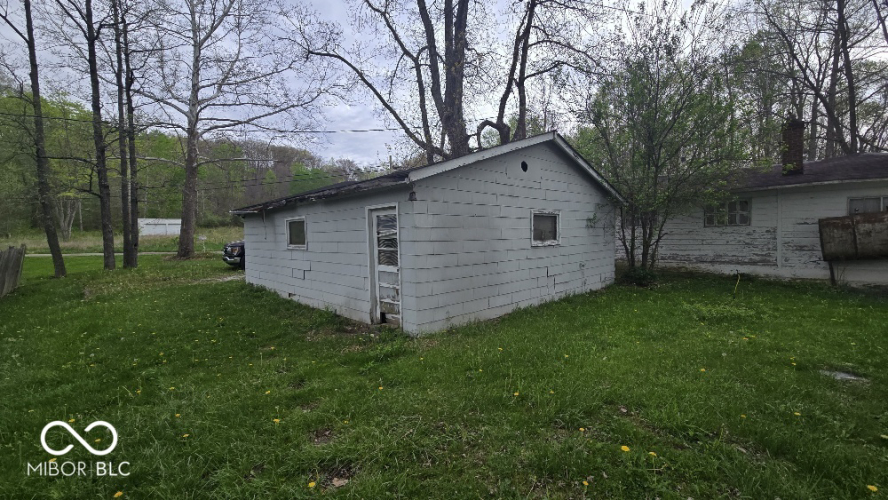 Listing Image 2