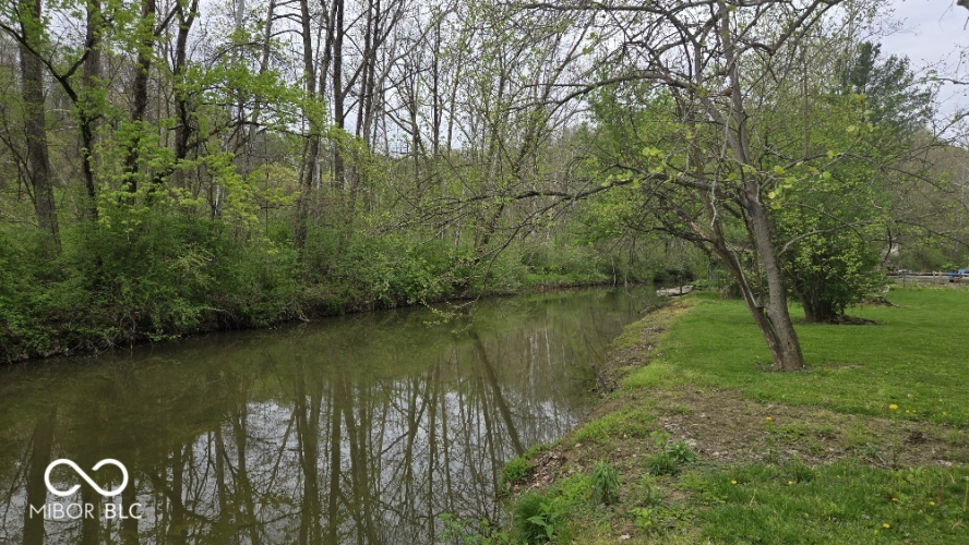 Listing Image 20