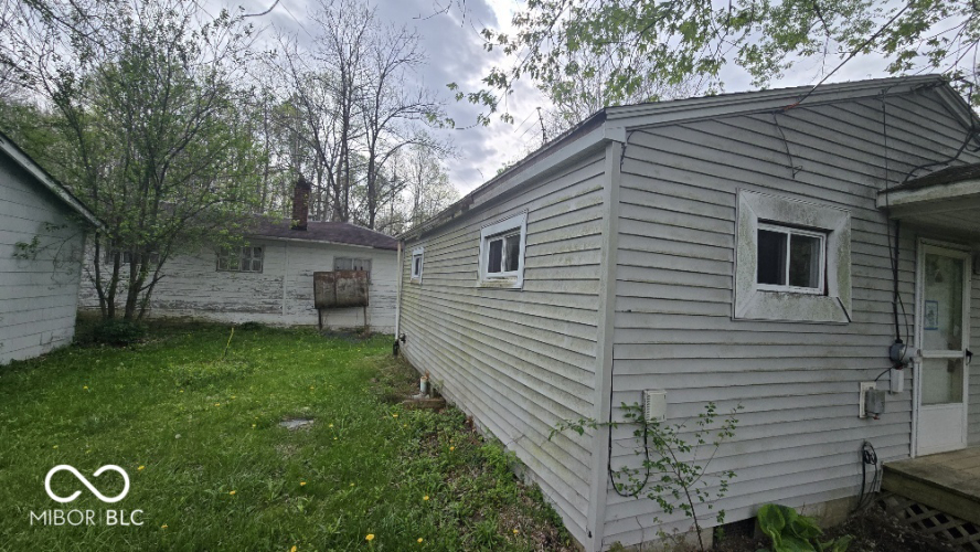 Listing Image 3