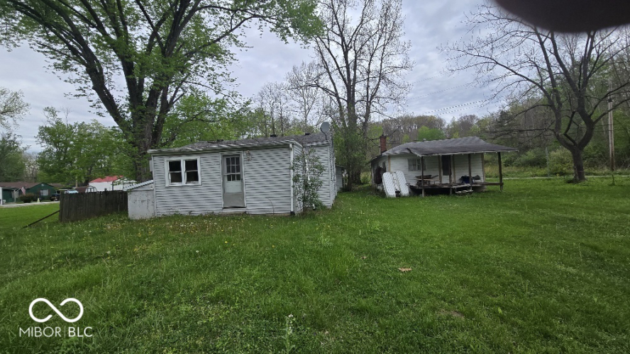 Listing Image 6