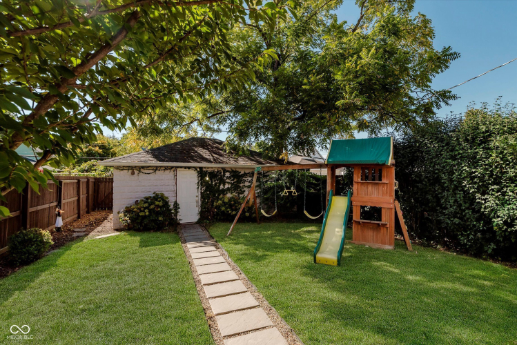 Listing Image 30