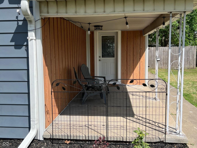 Listing Image 11