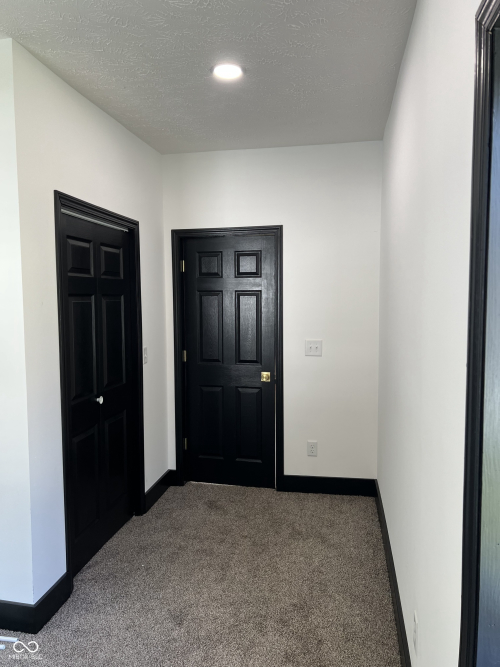 Listing Image 53
