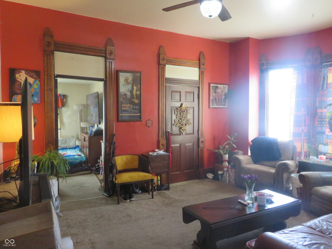 Listing Image 16