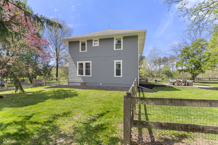 Listing Image 45