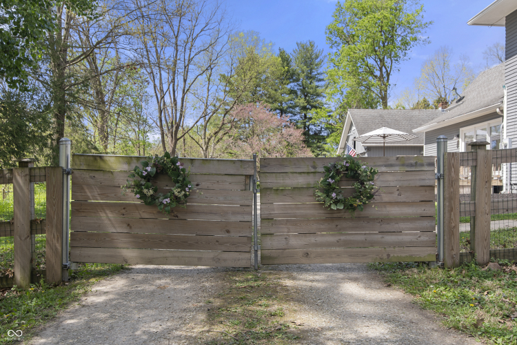 Listing Image 48