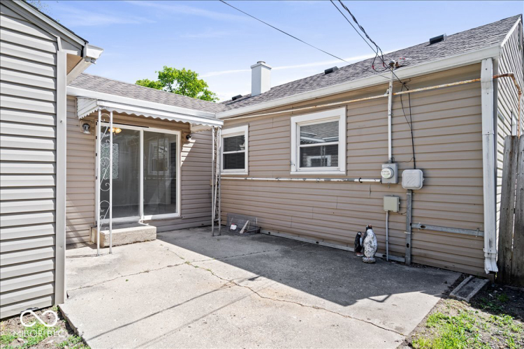 Listing Image 21