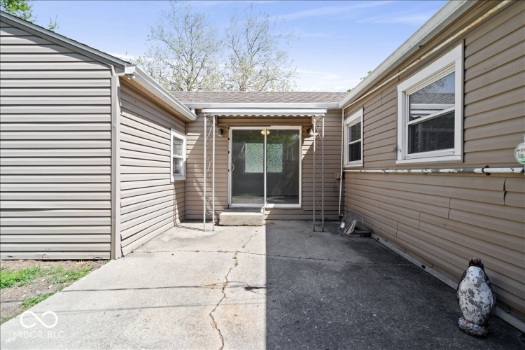 Listing Image 24